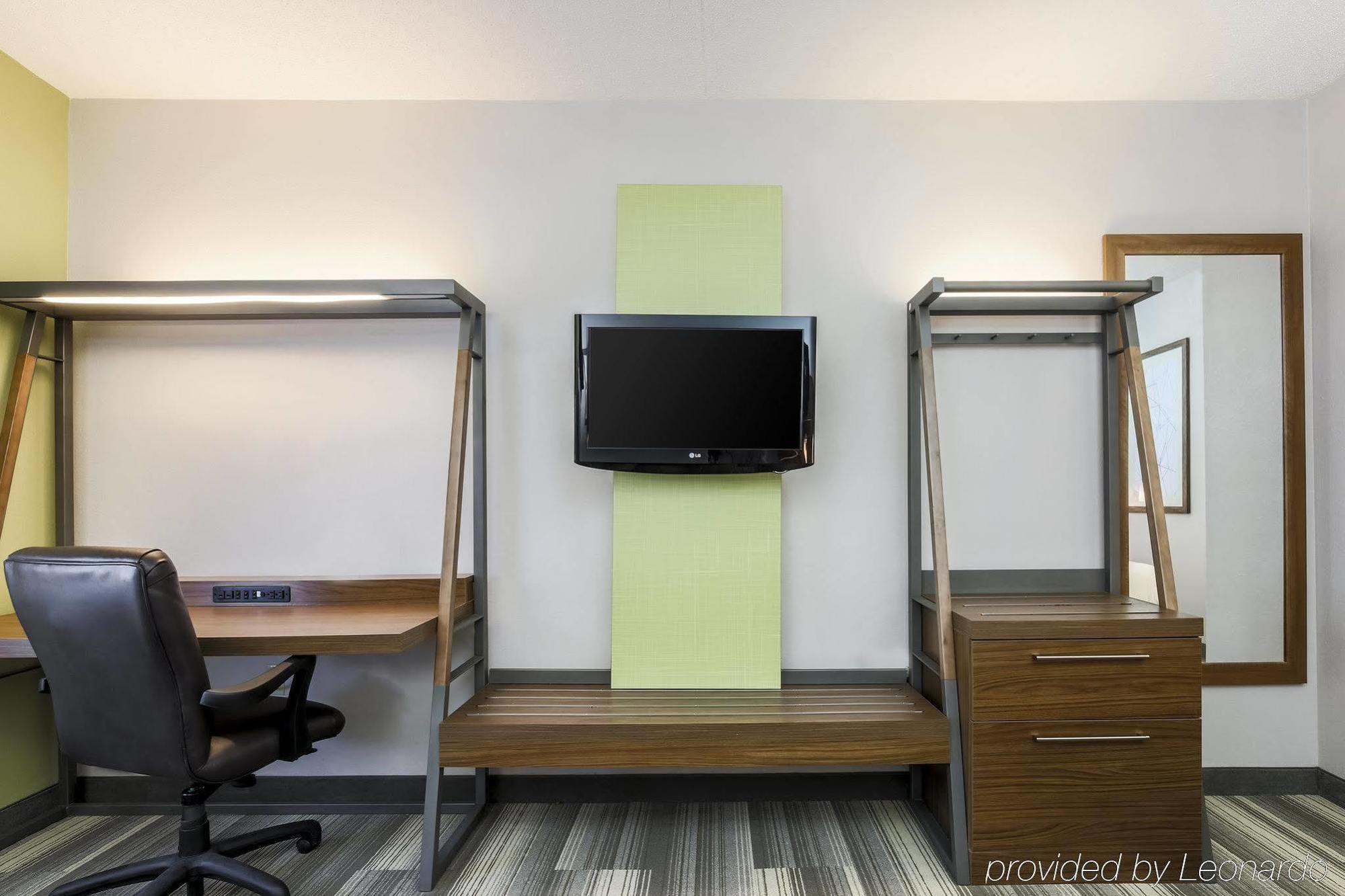 Holiday Inn Express Philadelphia Ne - Langhorne By Ihg Exterior foto